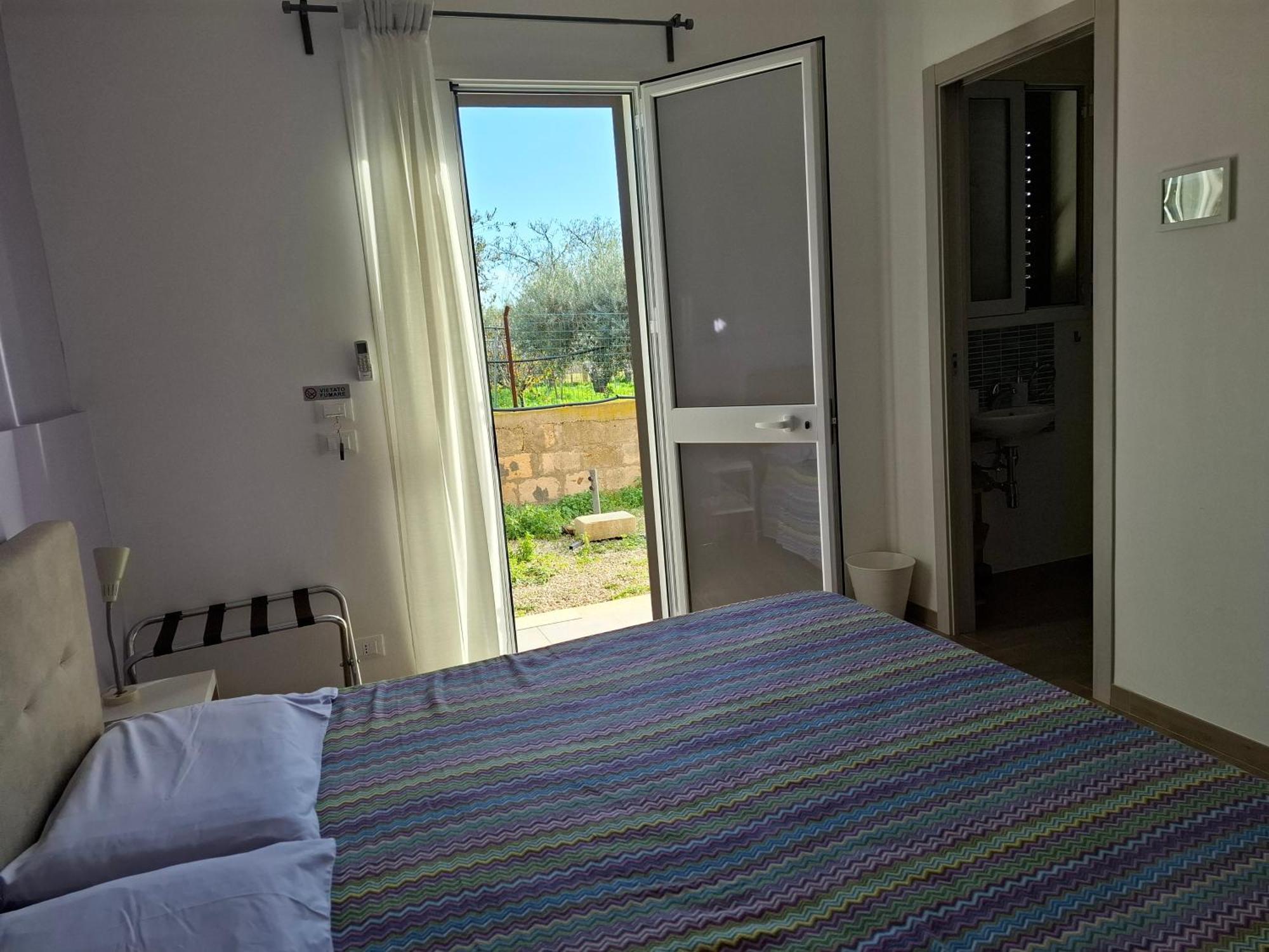 Turtle Island Apartments Санта-Кроче- Камерина Экстерьер фото